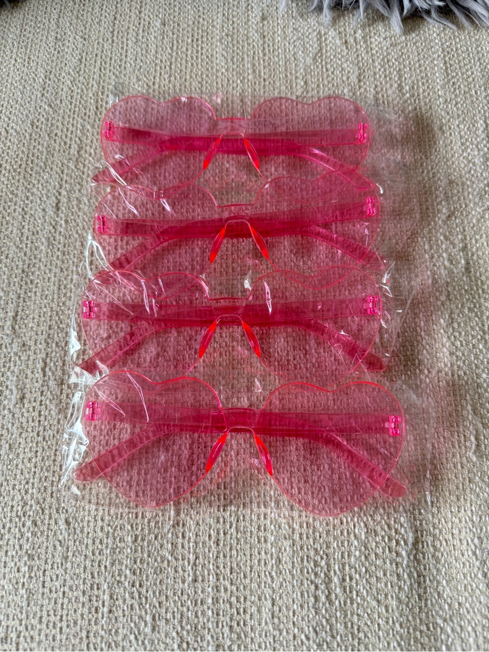 Bright Pink Heart Sunglasses - Unbranded Women’s Novelty Shades